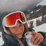 Beth Naylor - @beth_306 - Instagram