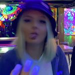 Beth Naylor - @beth_naylor - Instagram
