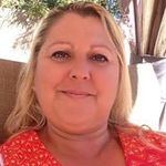 Beth Oswald - @cajungirl628 - Instagram