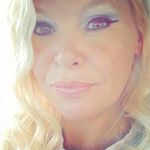 Beth Bo Padgett - @bored2beth - Instagram