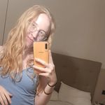 Beth Paige - @beth_paiige - Instagram