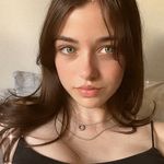 Beth🧸 - @bethany.painter - Instagram