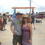 Beth and Mike Palumbo - @bethandlumpy - Instagram