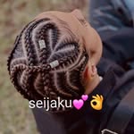 Beth Pardo - @mini_peinados_valentina - Instagram
