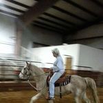 Beth Parnell - @ezbreezebp - Instagram