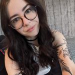 Beth Parnell - @bethcparnell - Instagram
