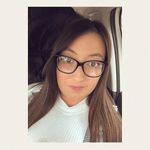 Beth Parry  - @bethparry1997 - Instagram