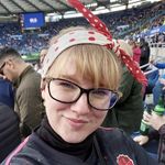 Beth Parry - @bbembroidery - Instagram