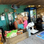 Beth Lanham Parton - @bethlanhamparton - Instagram