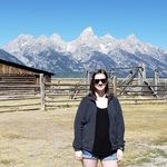 Beth Pauley - @pauleyel - Instagram