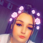 Beth Paxton - @unicorn_2_hml - Instagram