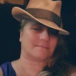 Beth Dodman-Pollock - @dodmanpollock - Instagram