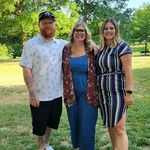 Beth M Rader - @dezbooanddrew - Instagram