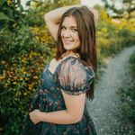 Bethany Lucas - @bethrainelucass - Instagram