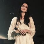 ELIZABETH - @bethramirez_28 - Instagram