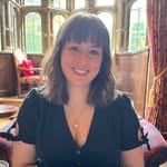 Beth Reekles - @authorbethreekles - Instagram