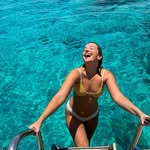 Beth Reys - @bethreys - Instagram