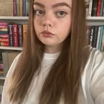 Beth ♡ - @bethisreadingsomething - Instagram