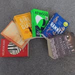 Beth - @beth_is_reading - Instagram