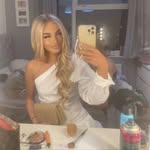 Bethany Hanna Redpath - @bethredpathxo - Instagram