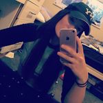 @beth_reeves - Instagram
