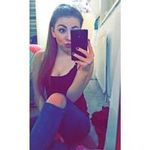 Beth Reeves - @beth7071 - Instagram