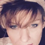 @bethreine - Instagram