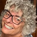 Beth Renner - @bethrenner527 - Instagram