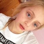Beth Revell - @chlojo2015 - Instagram