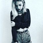 BETH REVIS - @evrenin_otesindex - Instagram