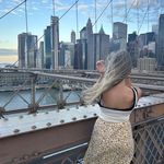 Beth Robbins - @bethrobbins21 - Instagram