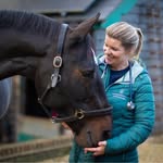 Beth Robinson - @bethrobinsonequinevet - Instagram