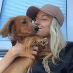 Beth - @bethroche - Instagram