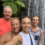 Beth Rogers - @bethrogerskw - Instagram