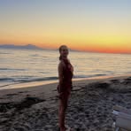 Beth Rowe - Facebook