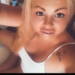 Beth Salmon - @beth.salmon.372 - Instagram