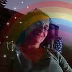 Beth Salmon - @beth.salmon.589 - Instagram