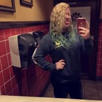 Beth Saylor - @tryingmyhardest99 - Instagram