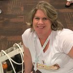 Beth Litschauer - @bethlitschauer - Instagram