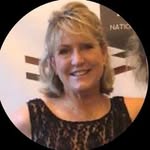 Beth Schindler - @flowergirlbeth_ - Instagram