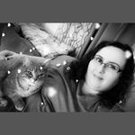 Beth Schreck - @b.shrek85 - Instagram