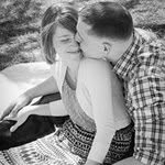 Bethany Thomas Seelig - @betnyjoy28 - Instagram
