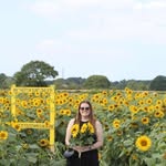 Beth Senior - @b.ethany.14 - Instagram