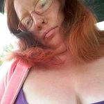 Beth Sherwood - @harleyquinn2838 - Instagram