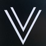 Beth Silver - @vintagevasecompany - Instagram