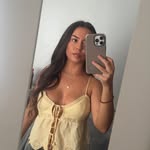 Beth Simpson - @bethanysimpson6 - Instagram