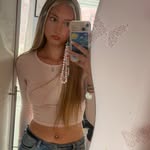 beth ! - @beth.steell - Instagram