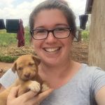 Beth Weeks - @waitingforweeks - Instagram