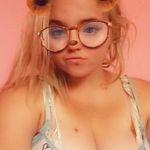 Beth Leanne Whelan - @bethanywhelan87 - Instagram