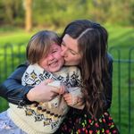 Beth Whelan - @buzzybee_beth - Instagram